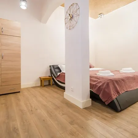 Oliver House * Brasov